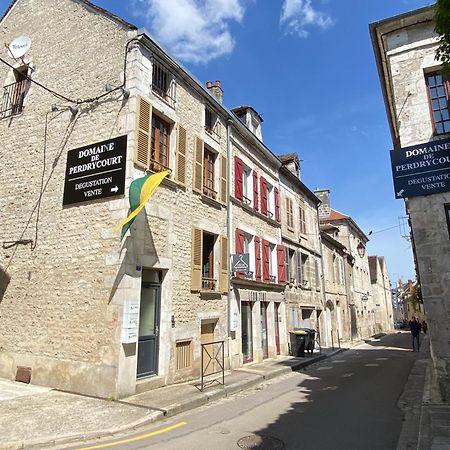 Le Beau Chardonnay, Au Coeur De Chablis Apartment Ngoại thất bức ảnh