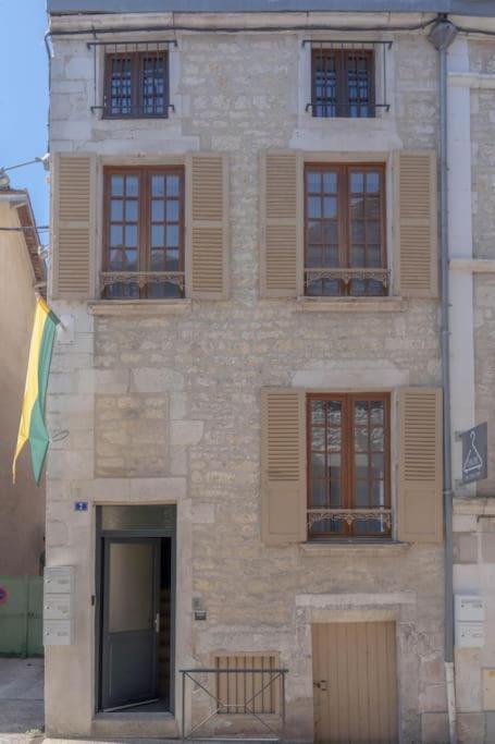 Le Beau Chardonnay, Au Coeur De Chablis Apartment Ngoại thất bức ảnh